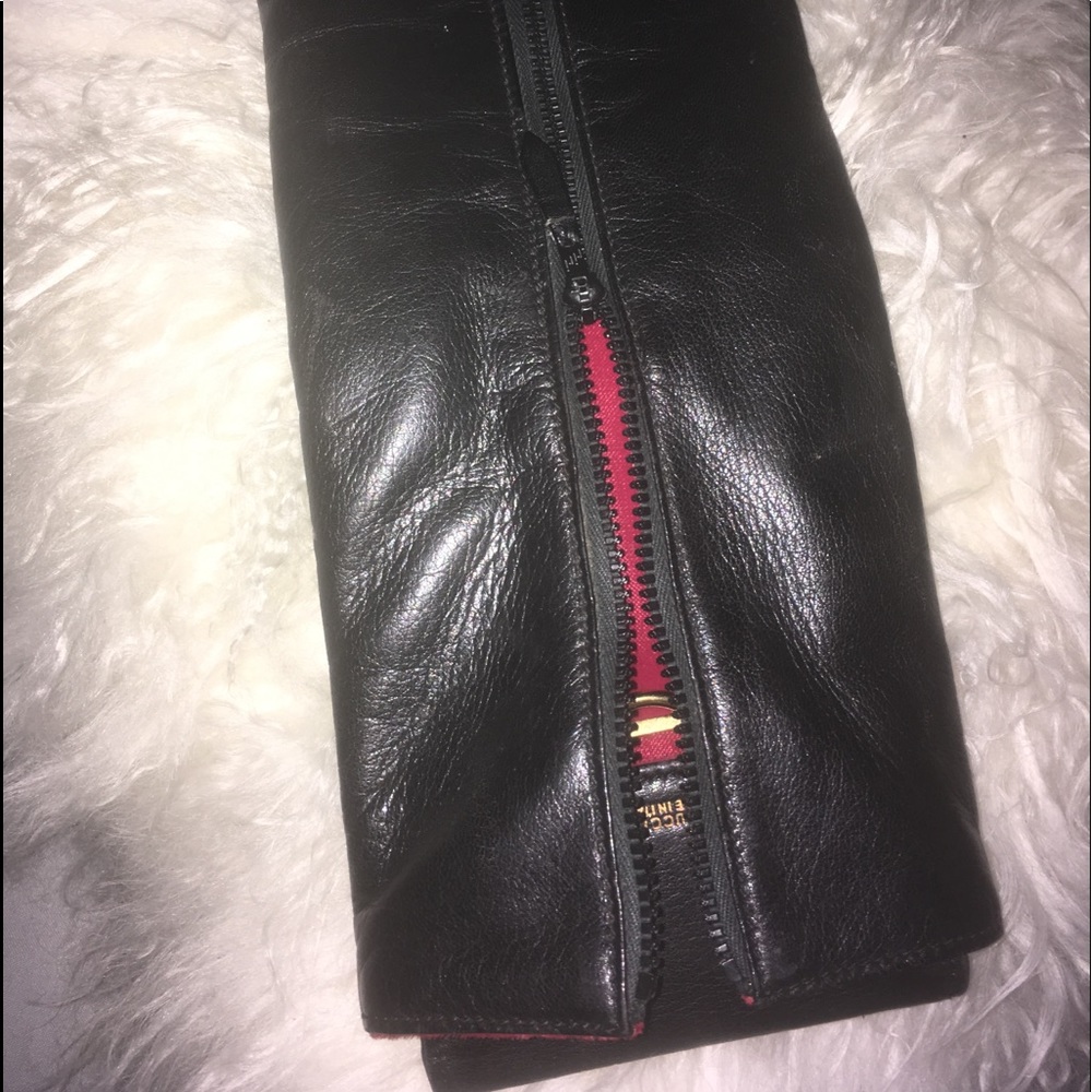 RARE - Gucci - Tie Travel Sleeve - VTG